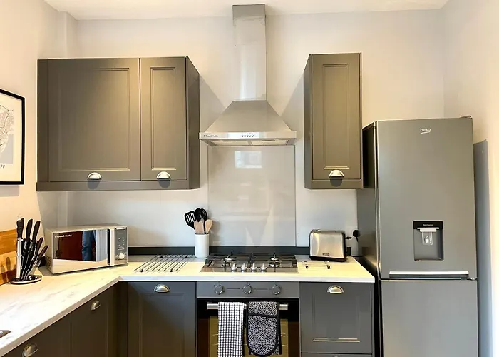 Taffs Mead House Central City Location, Nr Stadium, Family Friendly!