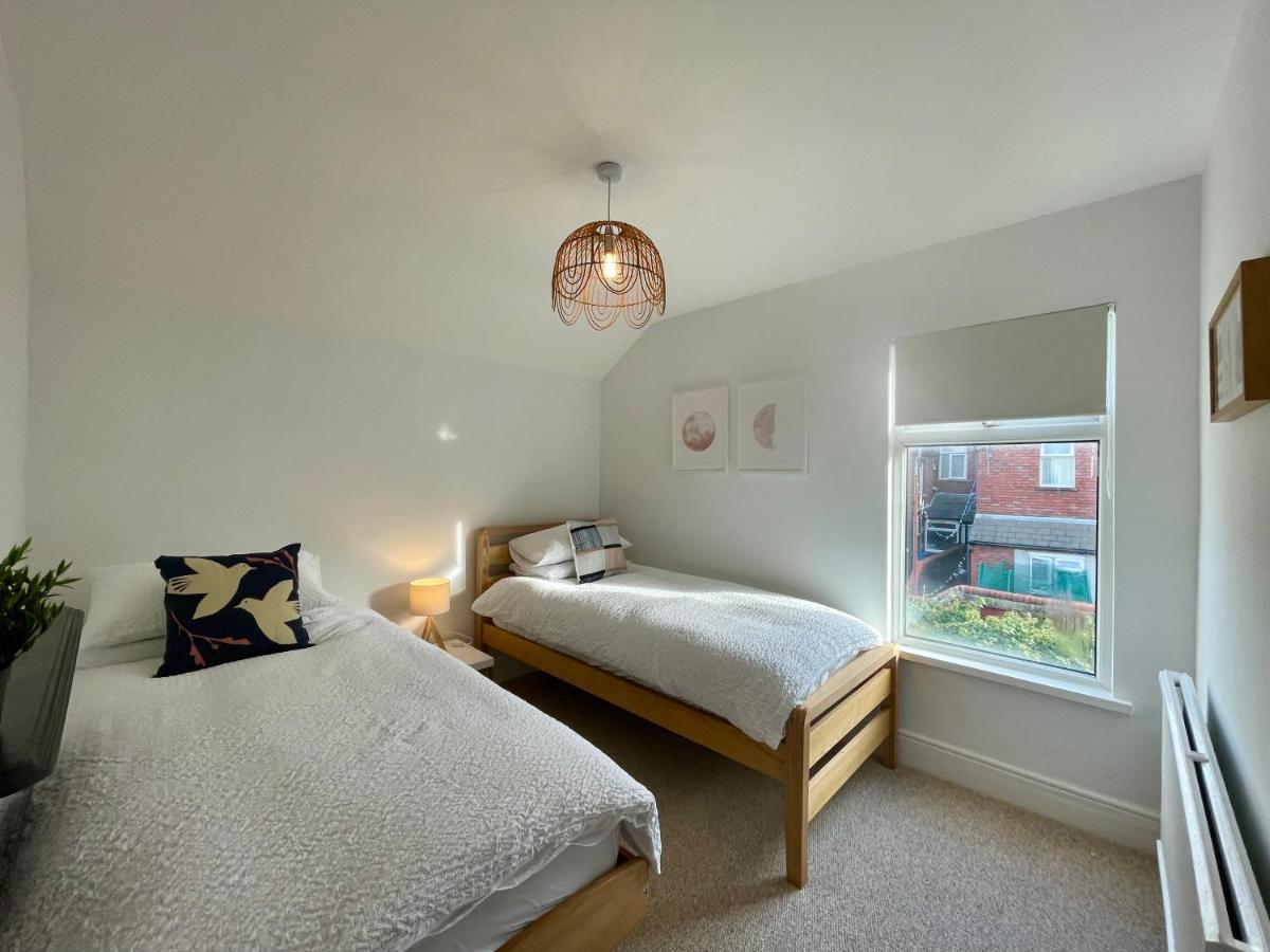 Holiday home Taffs Mead House Location, Nr Stadium, Family Friendly! *