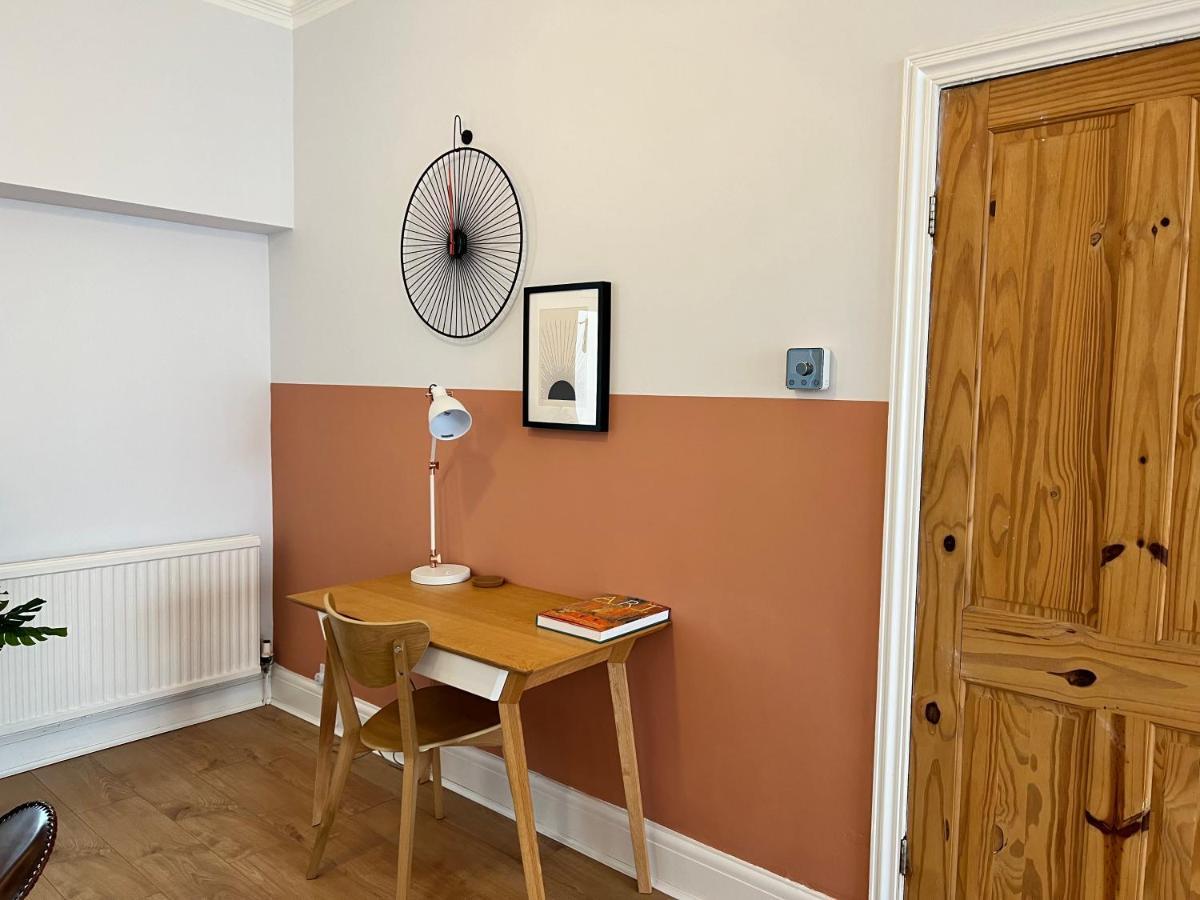 Taffs Mead House Location, Nr Stadium, Family Friendly! Holiday home Cardiff